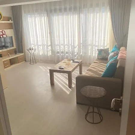 Kundu,da Denize Yakin ,havuzlu , 1+1 Residance *
